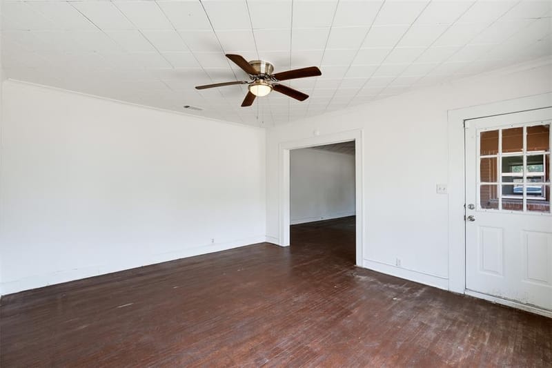 817 Marion Avenue, Fort Worth TX 76104 - Photo 14