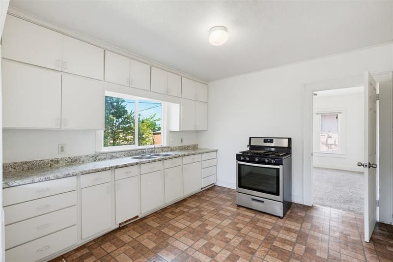 817 Marion Avenue, Fort Worth TX 76104 - Photo 15