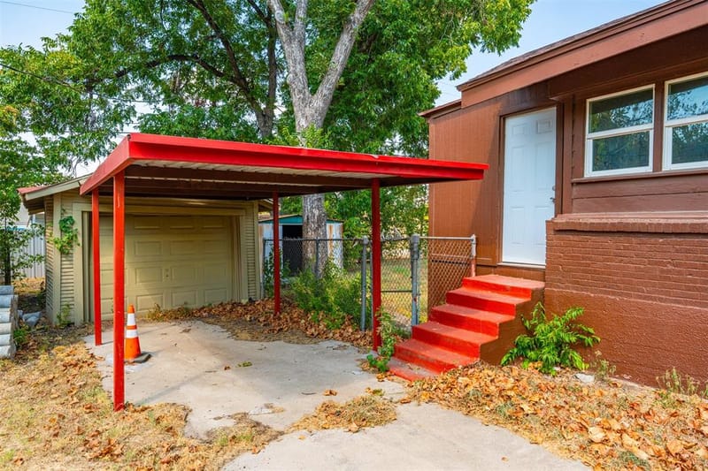 817 Marion Avenue, Fort Worth TX 76104 - Photo 31