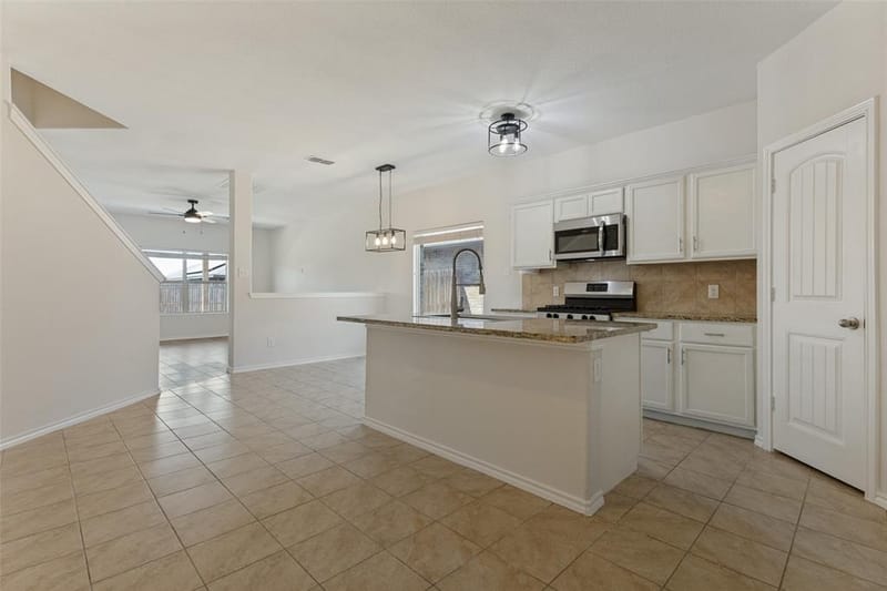 6365 Skipper Lane, Fort Worth TX 76179 - Photo 6