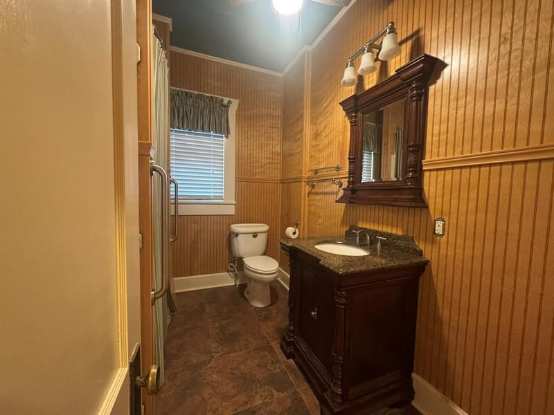 410 E Main Street, Wortham TX 76693 - Photo 26