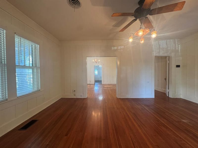 410 E Main Street, Wortham TX 76693 - Photo 7