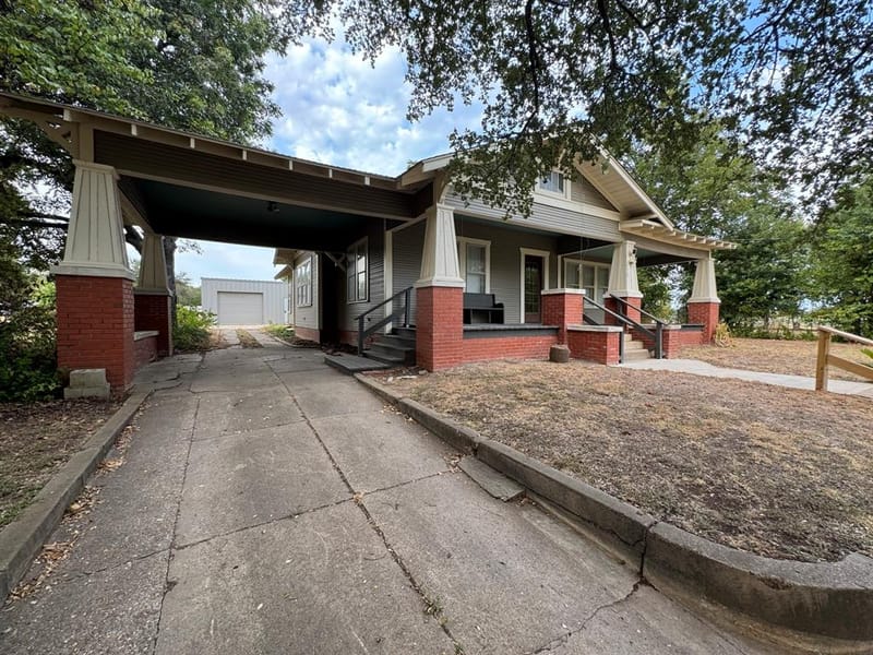410 E Main Street, Wortham TX 76693 - Photo 3