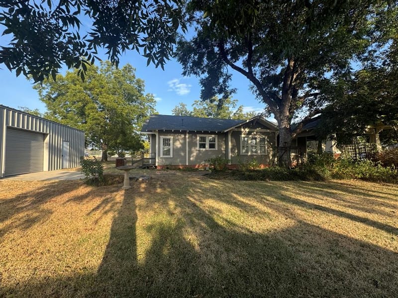410 E Main Street, Wortham TX 76693 - Photo 30