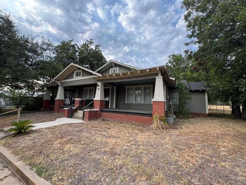 410 E Main Street, Wortham TX 76693 - Photo 35