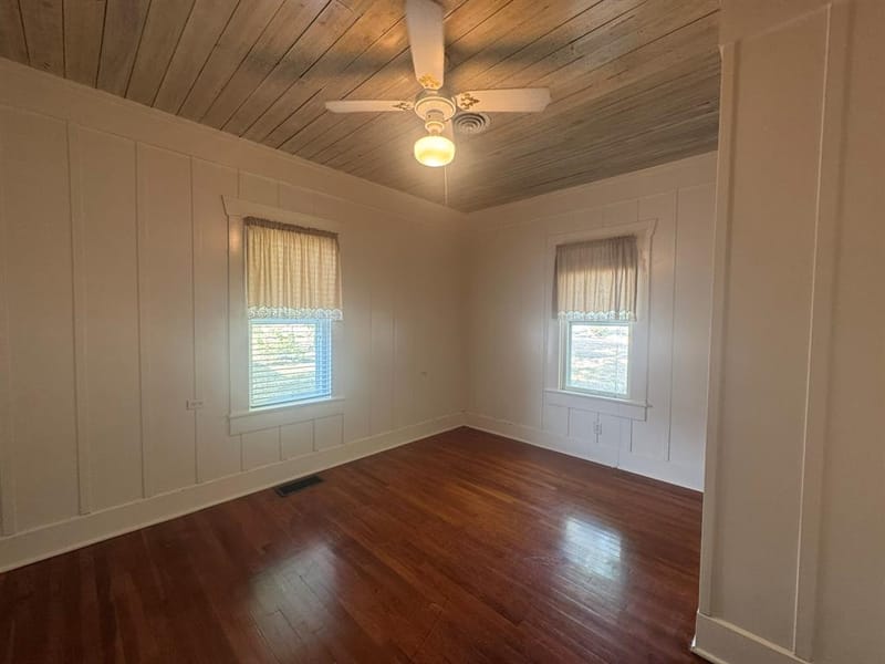 410 E Main Street, Wortham TX 76693 - Photo 25