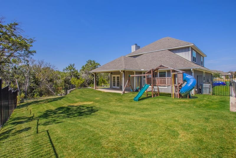 1300 Sleepy Hollow Road, Woodway TX 76712 - Photo 30