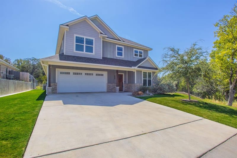 1300 Sleepy Hollow Road, Woodway TX 76712 - Photo 29