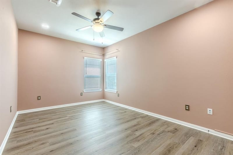 1300 Sleepy Hollow Road, Woodway TX 76712 - Photo 25