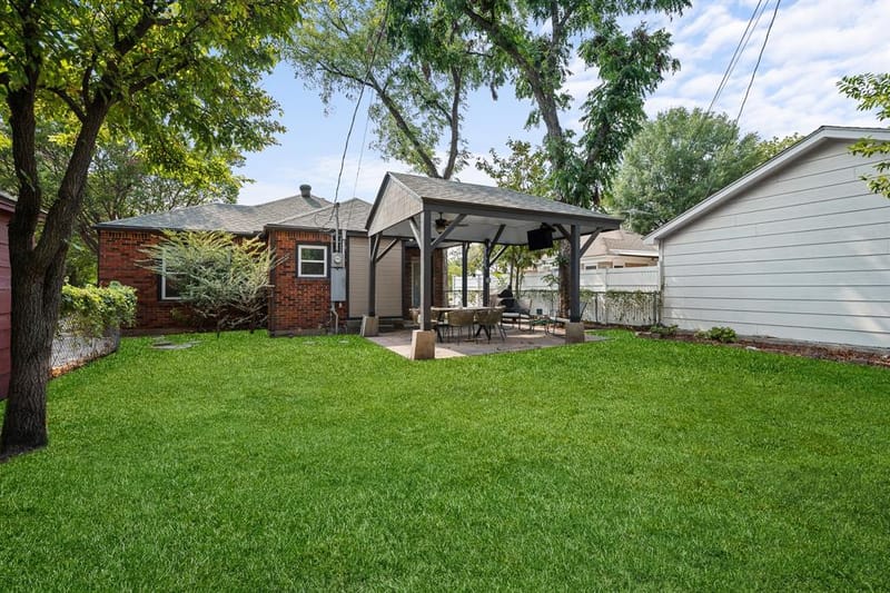 1116 Bonnie Brae Avenue, Fort Worth TX 76111 - Photo 19