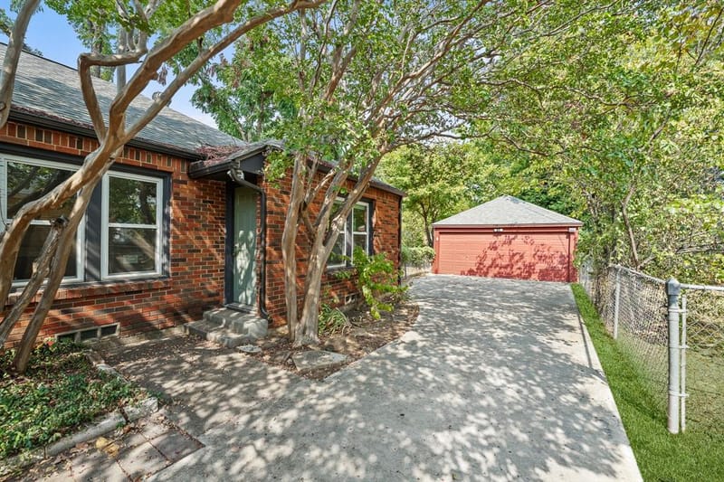 1116 Bonnie Brae Avenue, Fort Worth TX 76111 - Photo 21