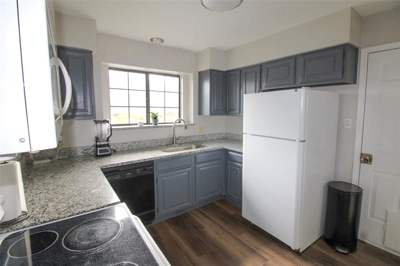 6111 Farmingdale Drive, Arlington TX 76001 - Photo 12