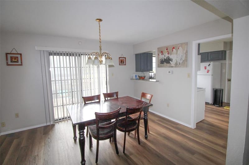 6111 Farmingdale Drive, Arlington TX 76001 - Photo 11