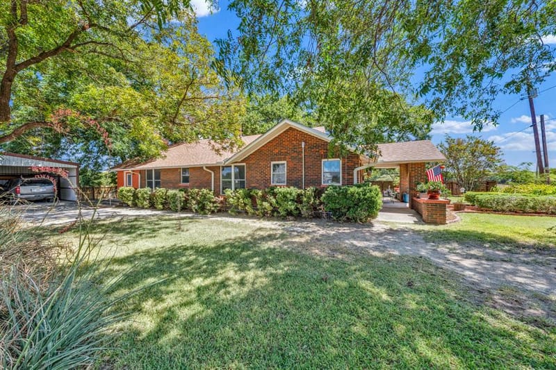 509 E Almante Avenue, De Leon TX 76444 - Photo 16