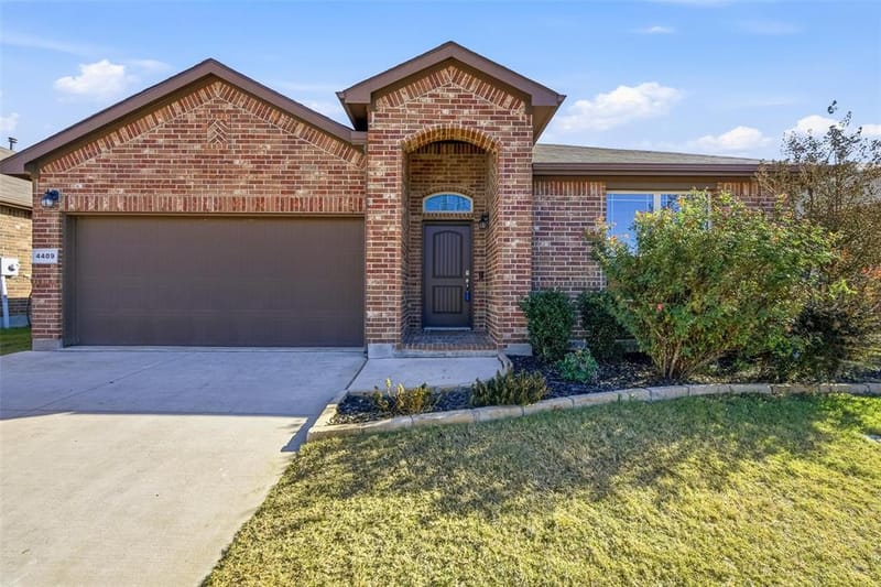 4409 Chicory Court, Denton TX 76210