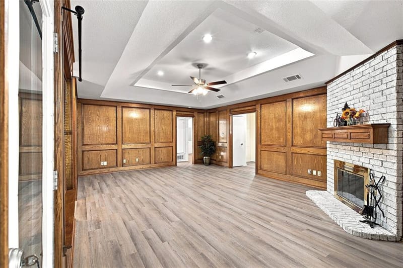 244 Moore Road, Burleson TX 76028 - Photo 9