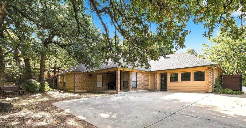 244 Moore Road, Burleson TX 76028 - Photo 24