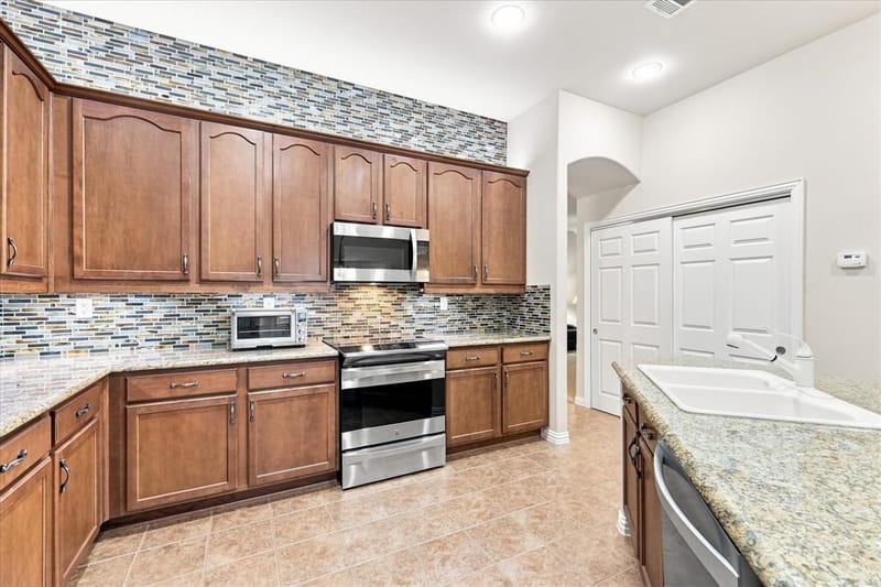10512 Belvedere Drive, Denton TX 76207 - Photo 12