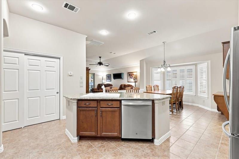 10512 Belvedere Drive, Denton TX 76207 - Photo 11