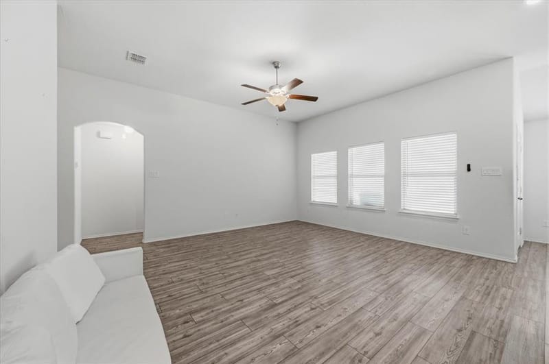 14437 Leadrope Circle, Fort Worth TX 76052 - Photo 12