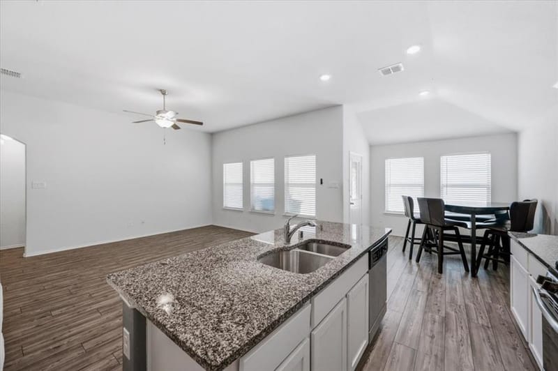 14437 Leadrope Circle, Fort Worth TX 76052 - Photo 19