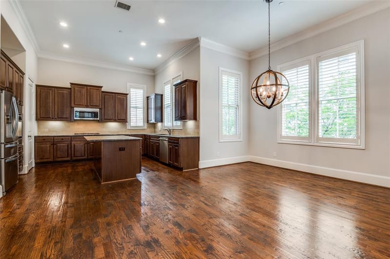 2110 Helsminster Drive, Dallas TX 75201 - Photo 8