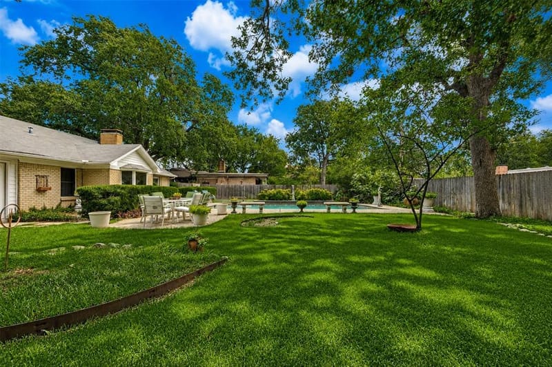112 W Ireland Drive, Irving TX 75062 - Photo 16