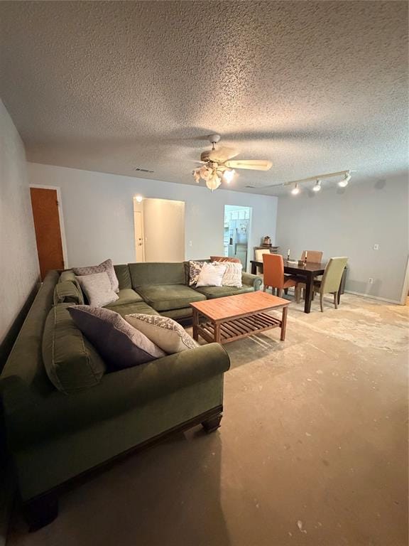 2125 Graham Street, Paris TX 75460 - Photo 16