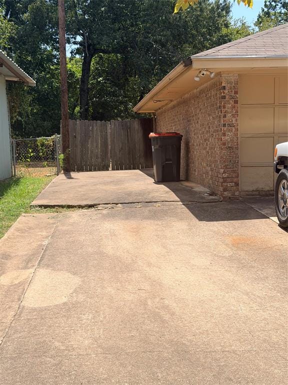 2125 Graham Street, Paris TX 75460 - Photo 9