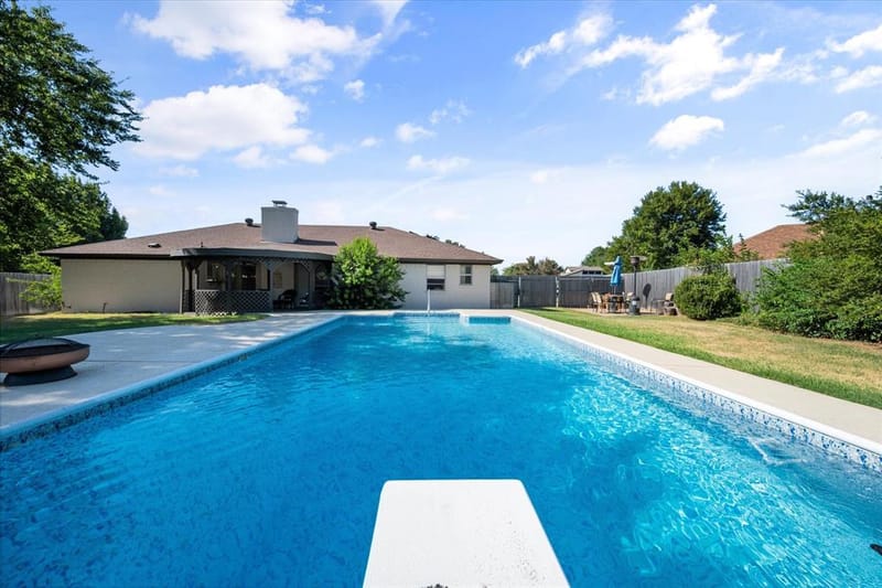108 Haywood Drive, Benbrook TX 76126 - Photo 27