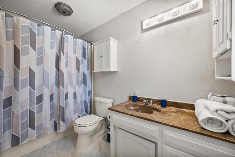 108 Haywood Drive, Benbrook TX 76126 - Photo 22