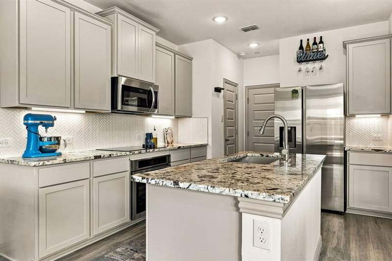 1126 Bowie Drive, Lewisville TX 75077 - Photo 10