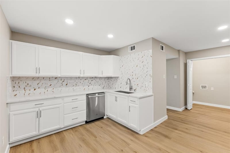 6738 Eastridge Drive # 106, Dallas TX 75231 - Photo 13