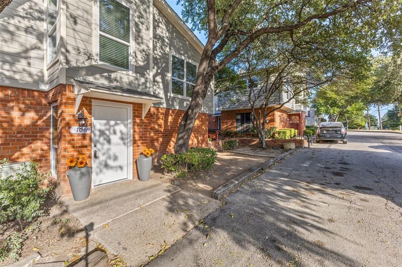6738 Eastridge Drive # 106, Dallas TX 75231 - Photo 3