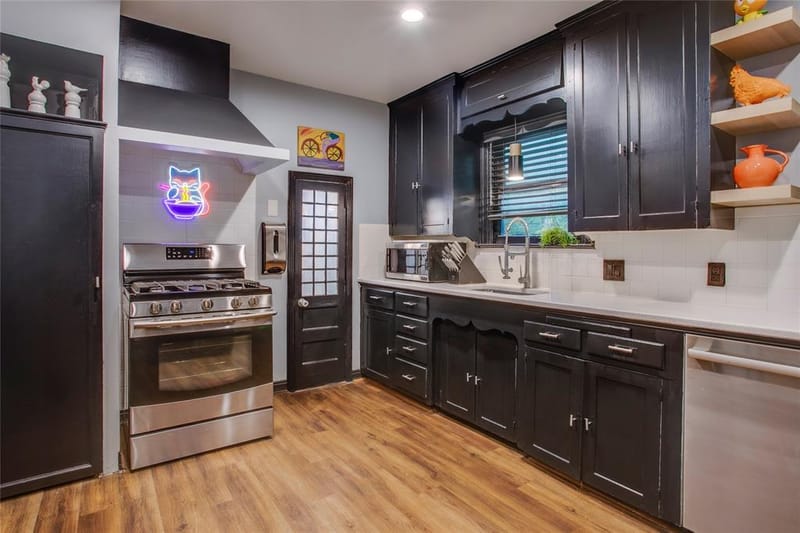 2831 Duval Drive, Dallas TX 75211 - Photo 19