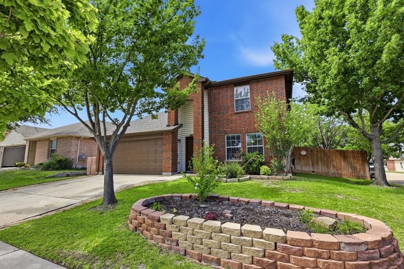 800 Poncho Lane, Fort Worth TX 76052 - Photo 3