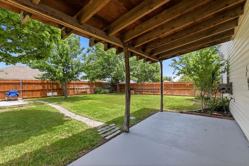 800 Poncho Lane, Fort Worth TX 76052 - Photo 29