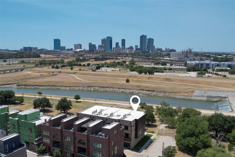 400 Vista Buena Trail, Fort Worth TX 76111 - Photo 7