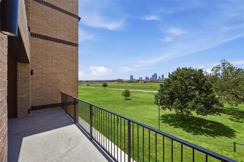 400 Vista Buena Trail, Fort Worth TX 76111 - Photo 20