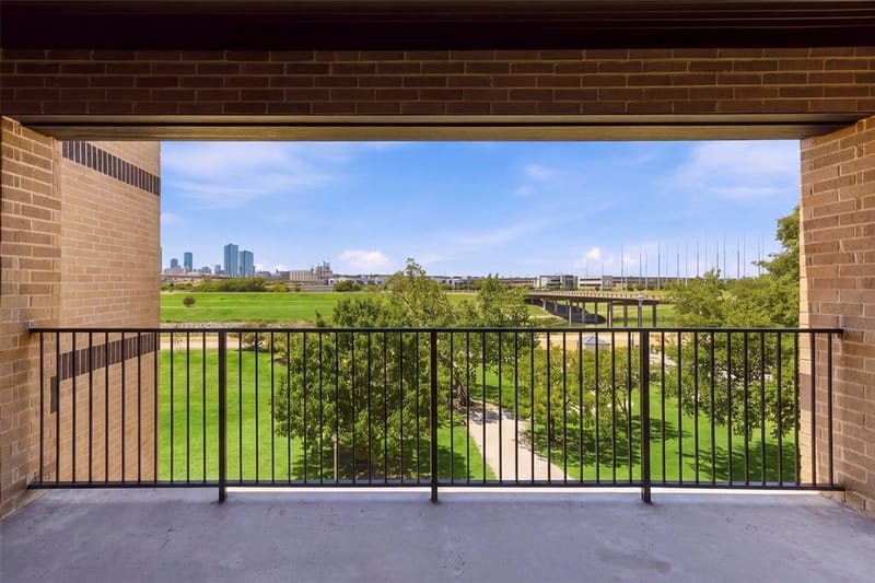 400 Vista Buena Trail, Fort Worth TX 76111 - Photo 30