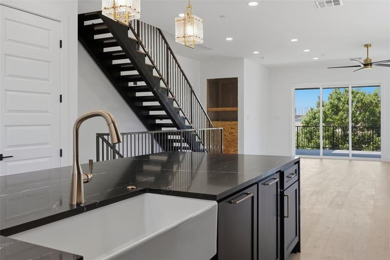 400 Vista Buena Trail, Fort Worth TX 76111 - Photo 21