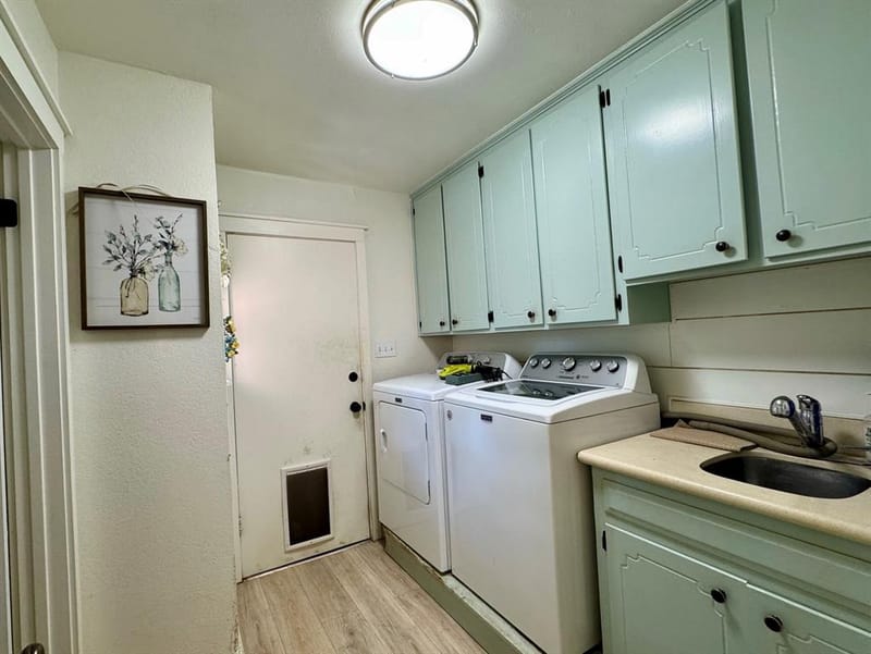 1013 Overhill Drive, Bedford TX 76022 - Photo 22
