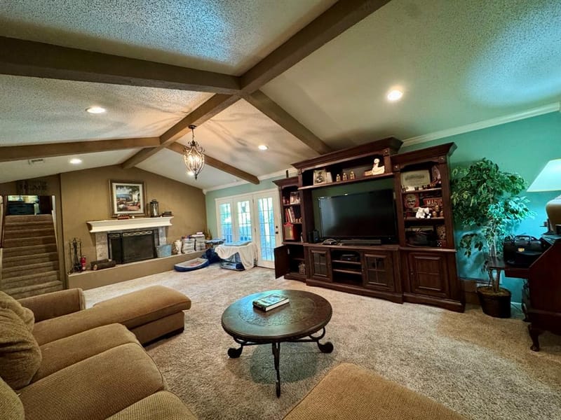 1013 Overhill Drive, Bedford TX 76022 - Photo 14