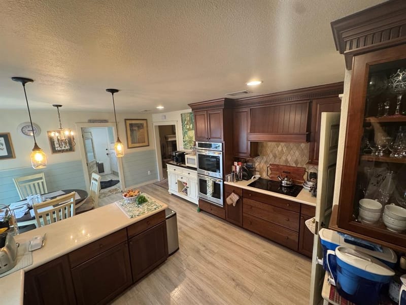 1013 Overhill Drive, Bedford TX 76022 - Photo 8