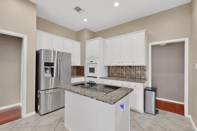 605 Oak Hollow Lane, Flower Mound TX 75028 - Photo 14