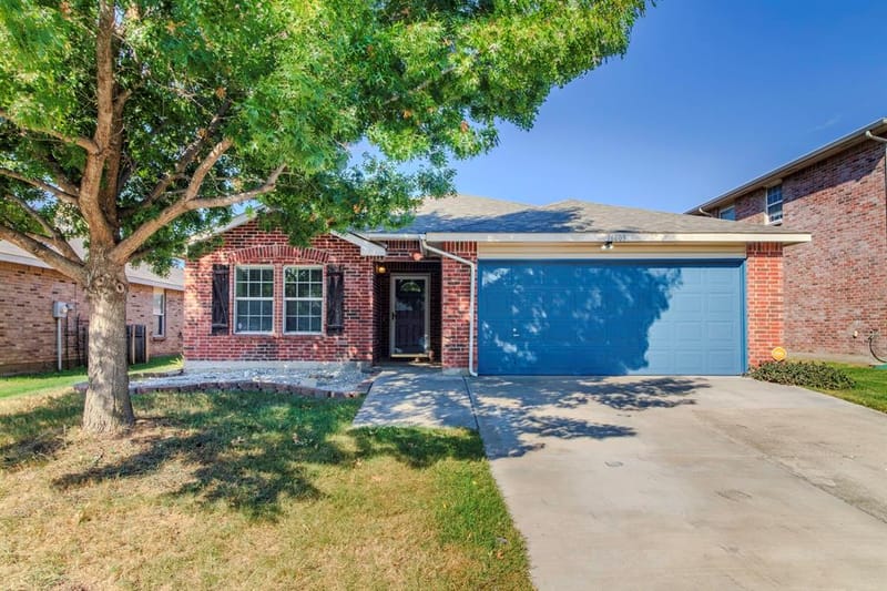 16609 Windthorst Way, Fort Worth TX 76247 - Photo 2
