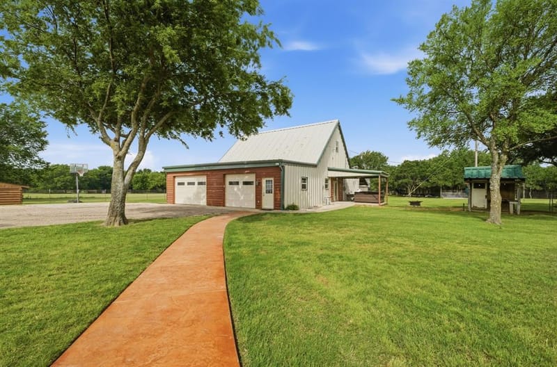 465 Emberson Ranch Road, Pilot Point TX 76258 - Photo 23