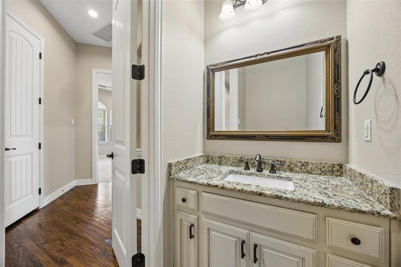 2526 Fruitland Avenue, Farmers Branch TX 75234 - Photo 28