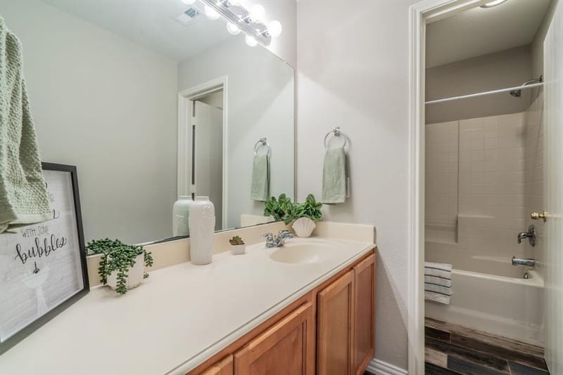 1997 Courtside Drive, Dallas TX 75051 - Photo 20