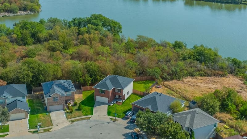 1997 Courtside Drive, Dallas TX 75051 - Photo 29